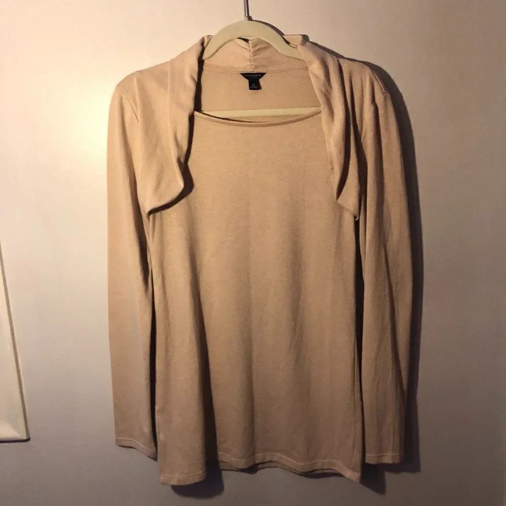 ANN TAYLOR LOFT SIZE M LONG SLEEVE COTTON KNIT TOP. AM